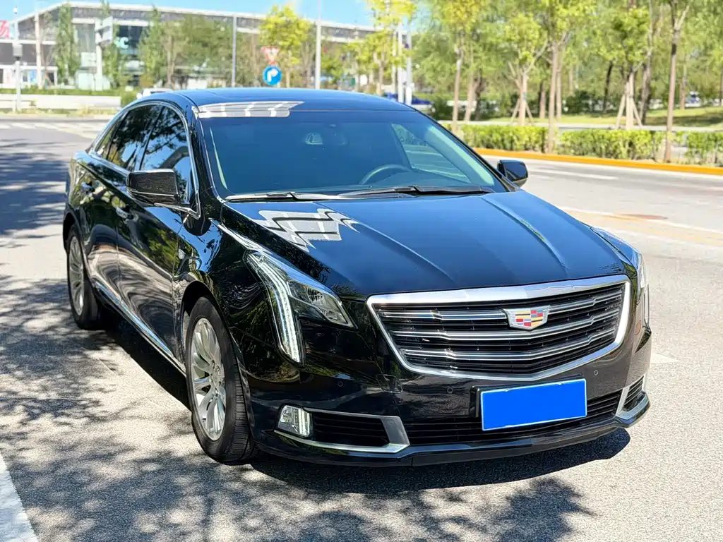 Cadillac XTS — миниатюра 6