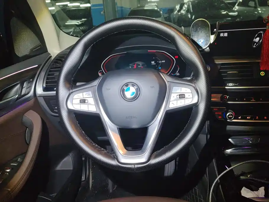 BMW X3 — миниатюра 15