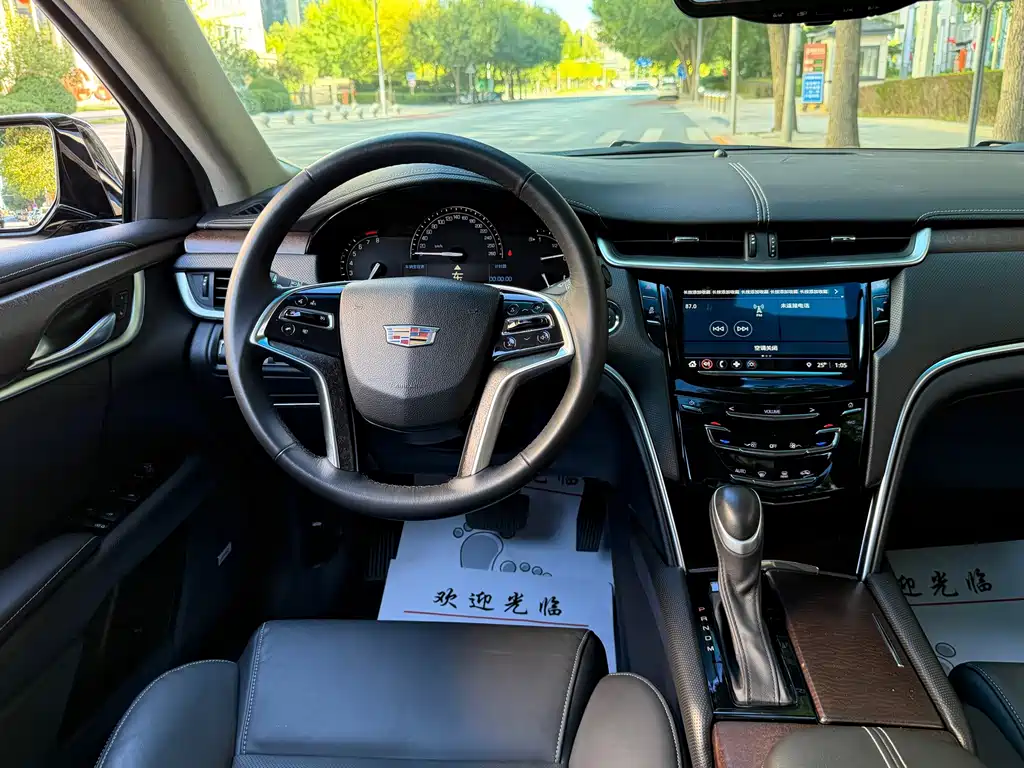Cadillac XTS — миниатюра 9