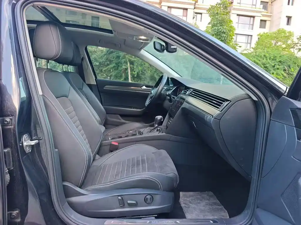 Volkswagen Magotan — миниатюра 4