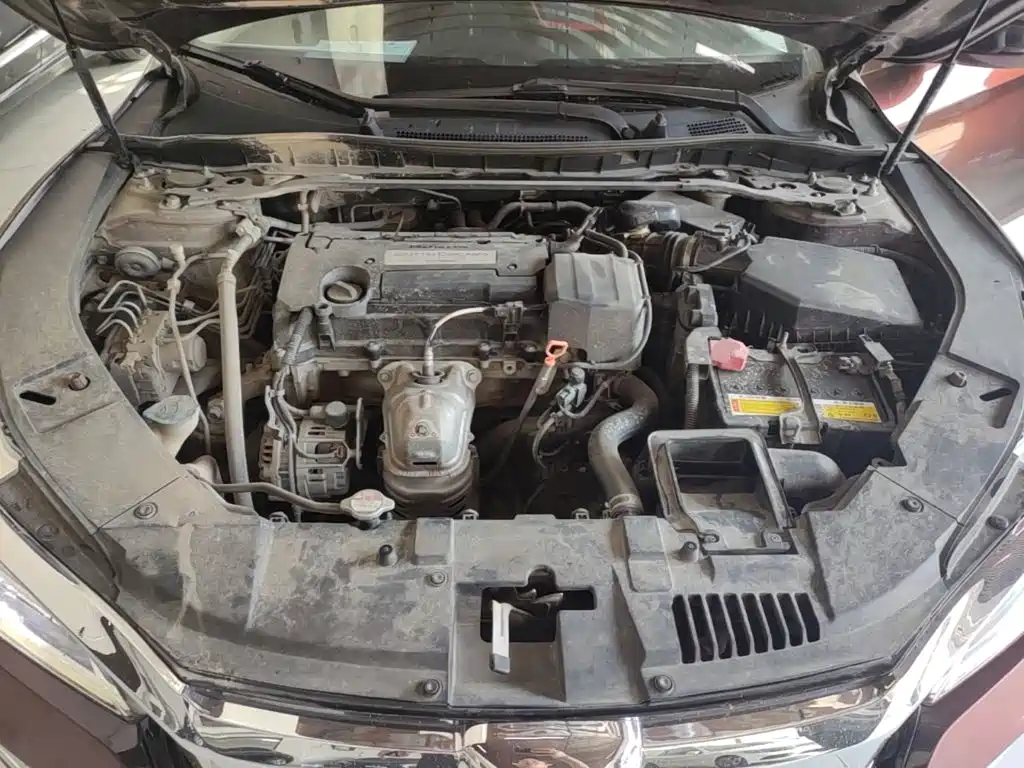 Honda Accord — миниатюра 20
