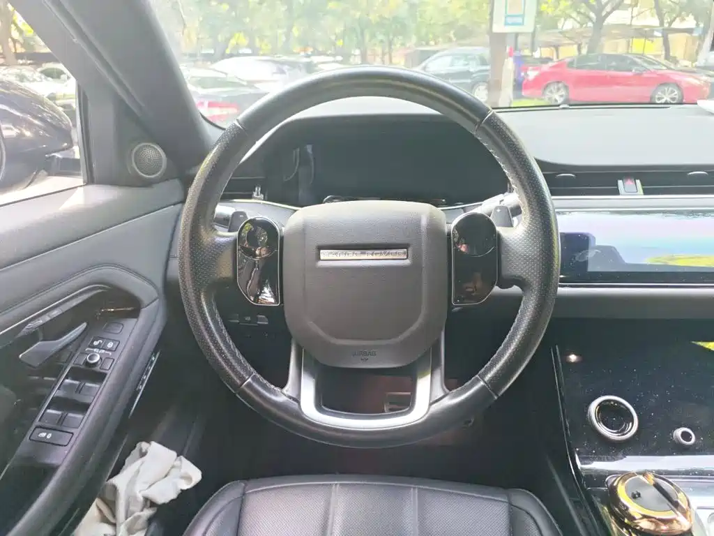 Land Rover Evoque — миниатюра 3