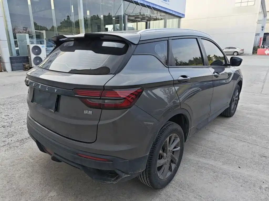 Geely Binyue — миниатюра 7