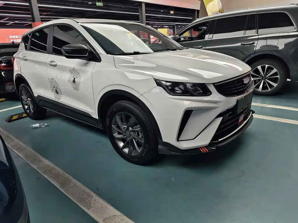 Geely Binyue — миниатюра 3