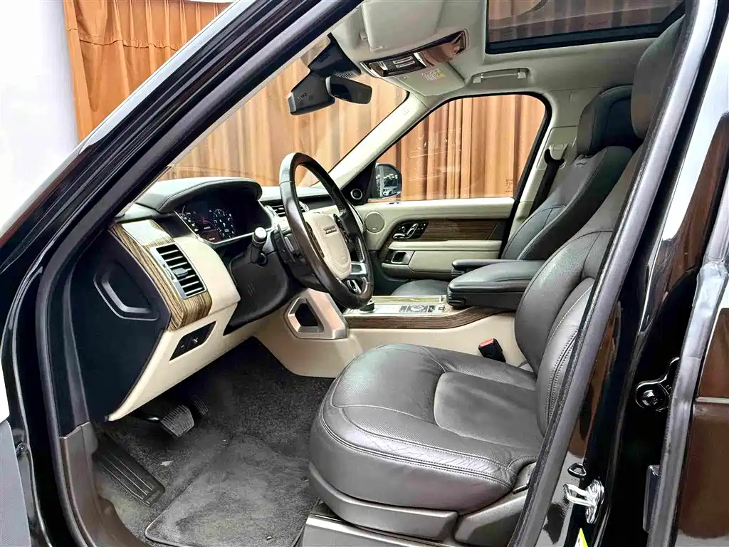 Land Rover Range Rover — миниатюра 7