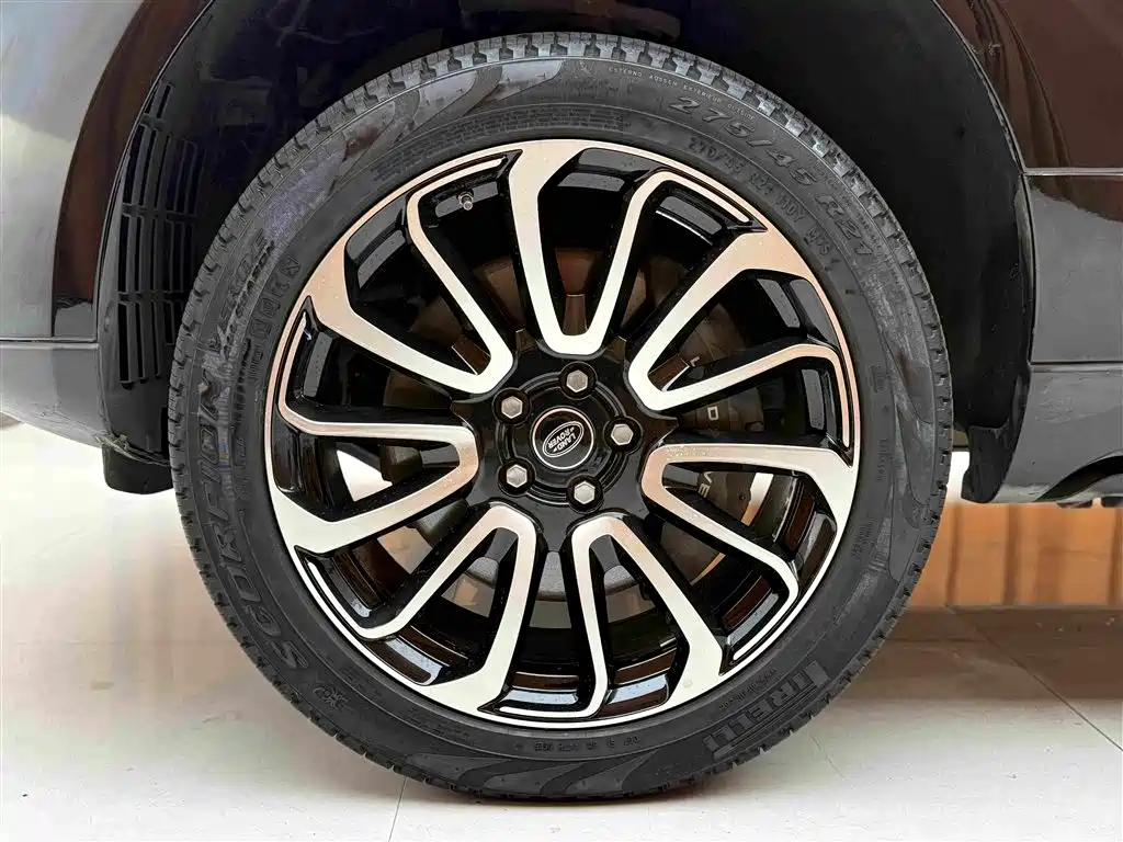 Land Rover Range Rover — миниатюра 20