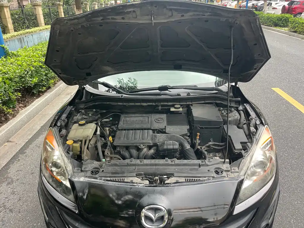 Mazda 3 Xingcheng — миниатюра 11