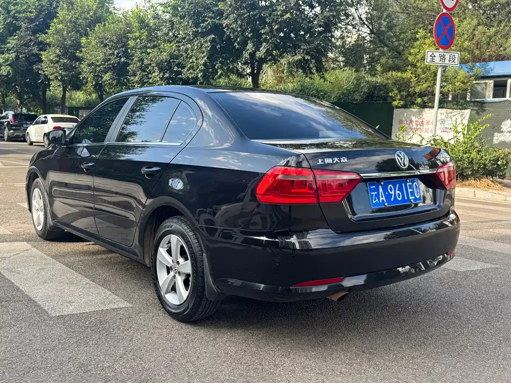 Volkswagen Lavida — миниатюра 8