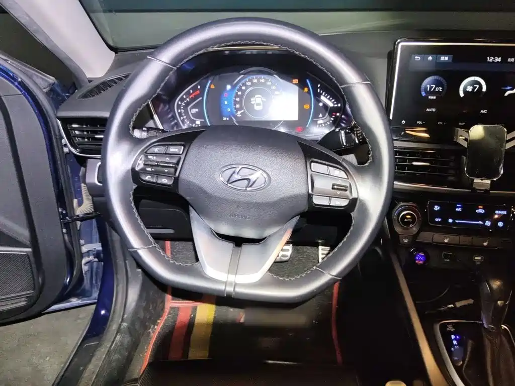 Hyundai Fista — миниатюра 3