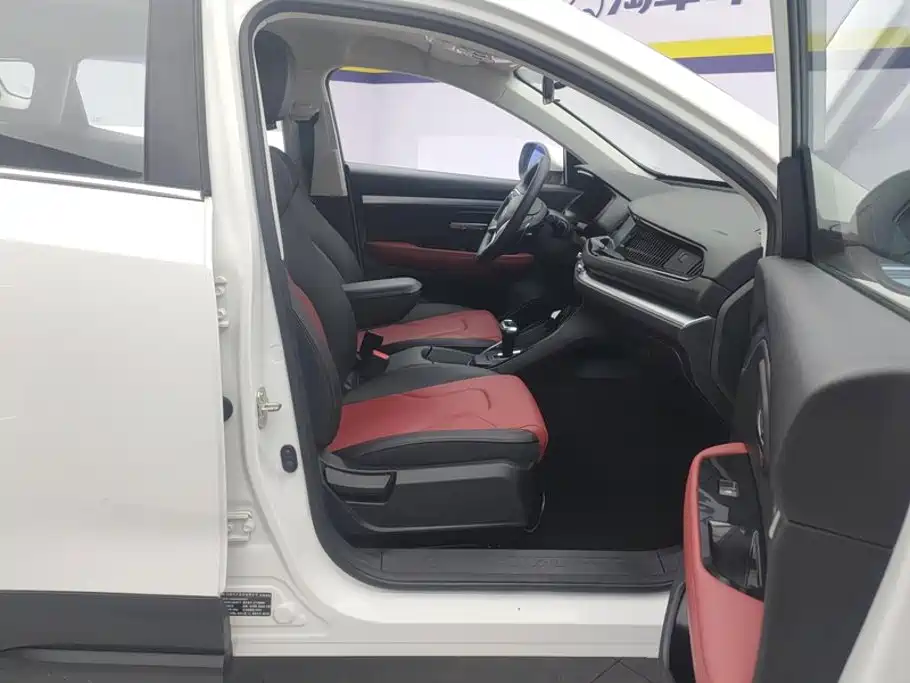 Haval H2s — миниатюра 8
