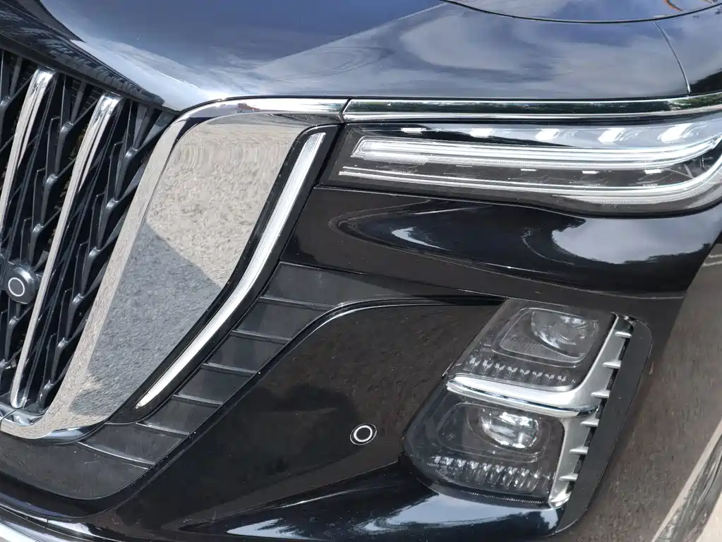 Hongqi Hongqi H5 — миниатюра 8