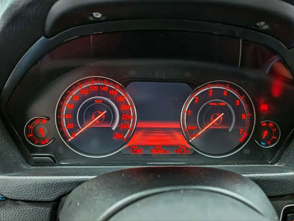 BMW 3 Series — миниатюра 11