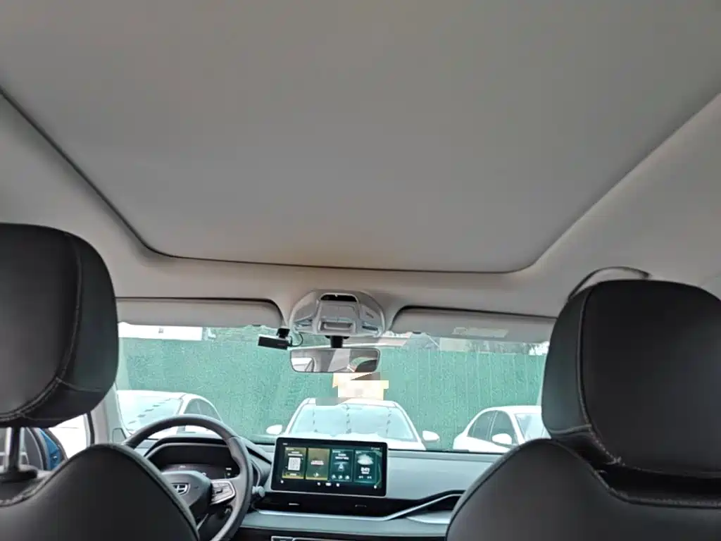 Geely Xingrui — миниатюра 14