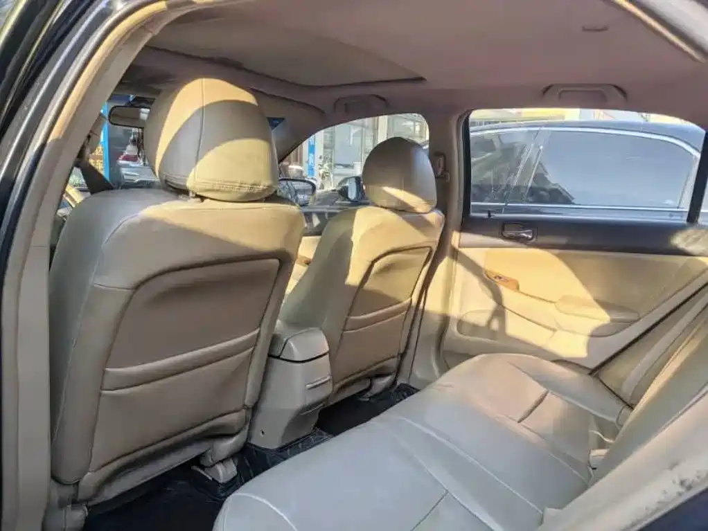 Honda Accord — миниатюра 5