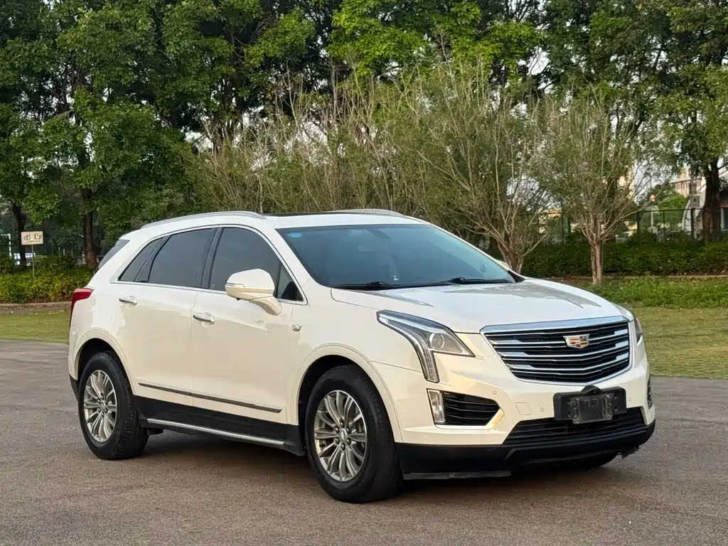Cadillac XT5 — миниатюра 3