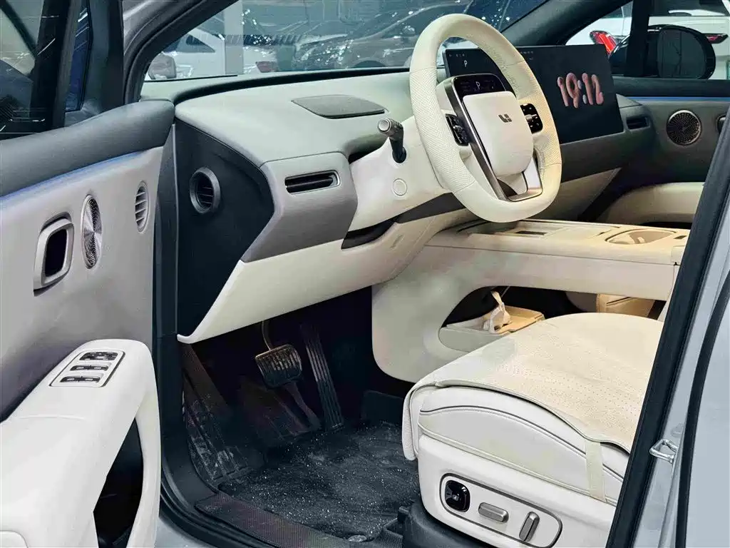 Li Auto Li i6 — миниатюра 3