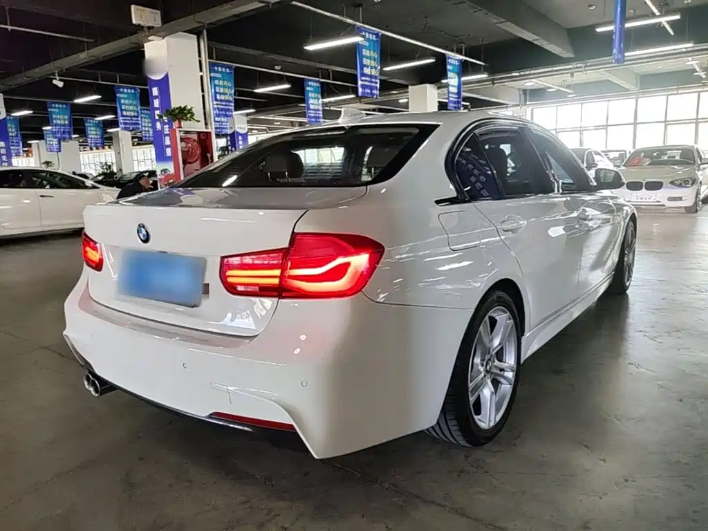 BMW 3 Series — миниатюра 7