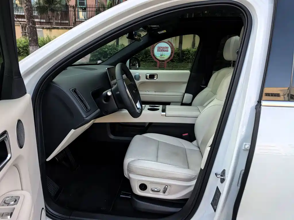 Li Auto Li L6 — миниатюра 6