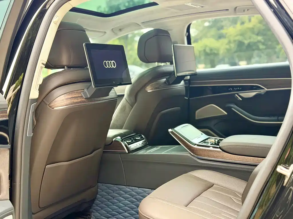 Audi A8 — миниатюра 13