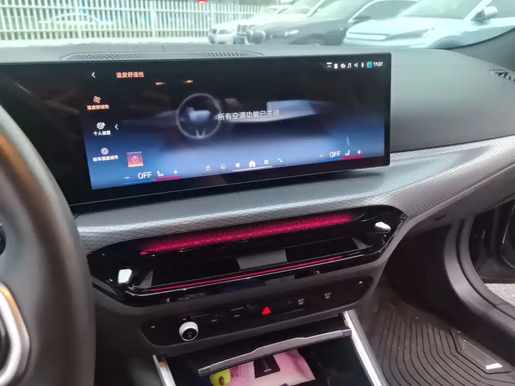 BMW 4 Series — миниатюра 18