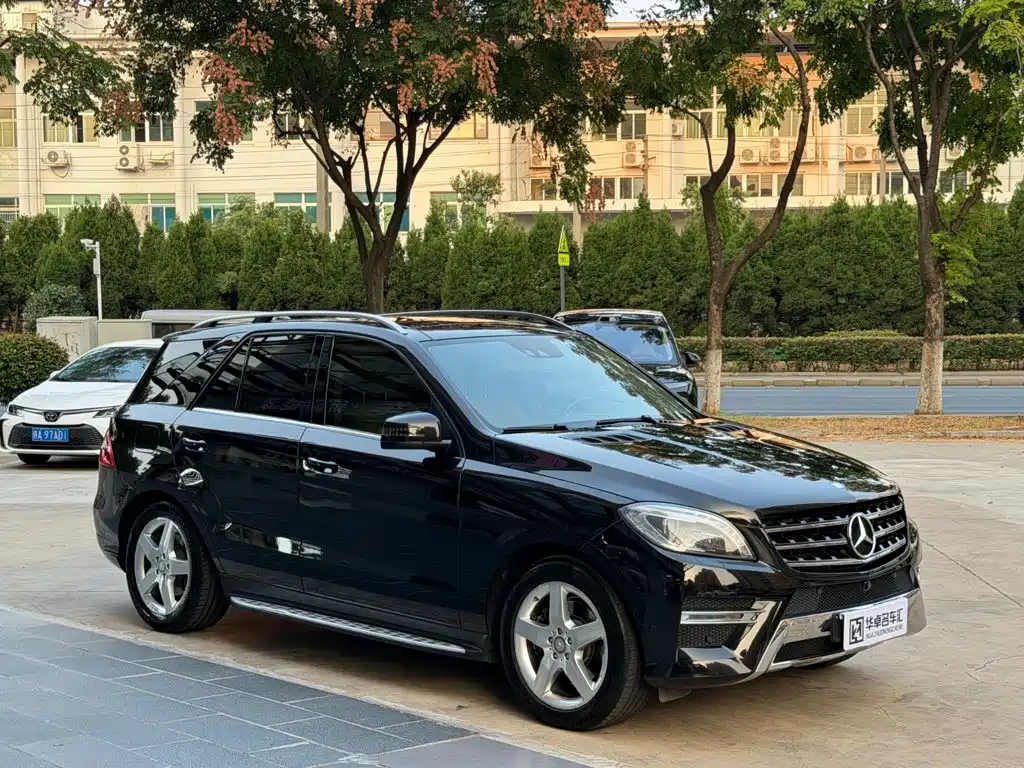 Mercedes-Benz M-Class — миниатюра 3
