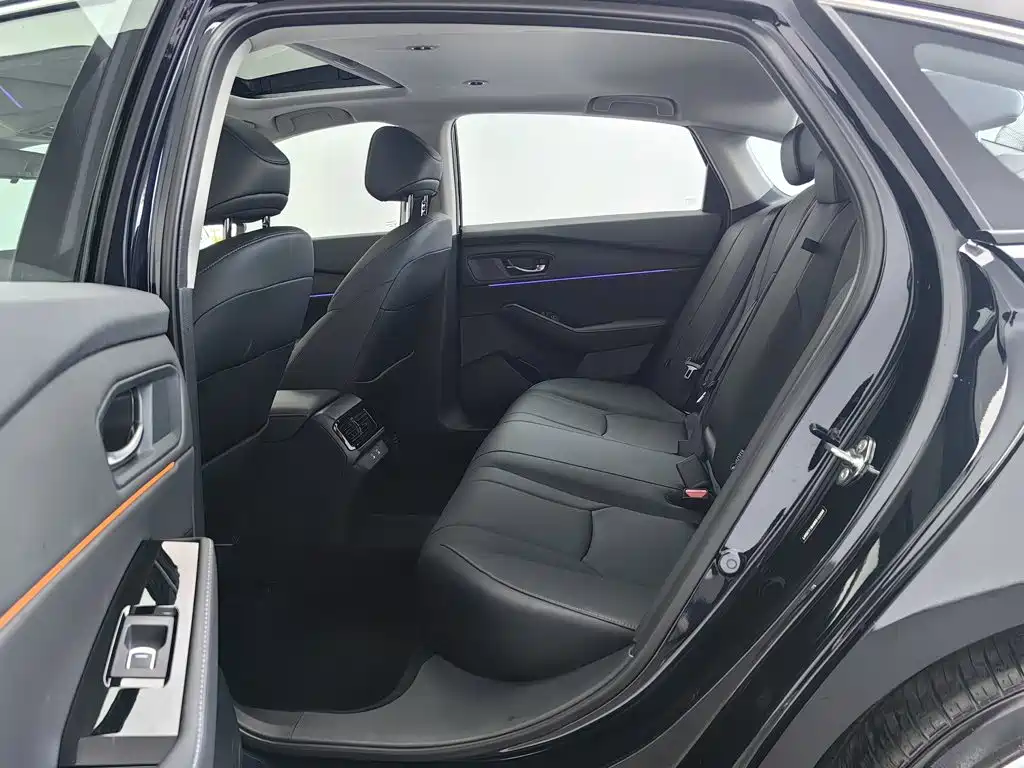 Honda Accord — миниатюра 15