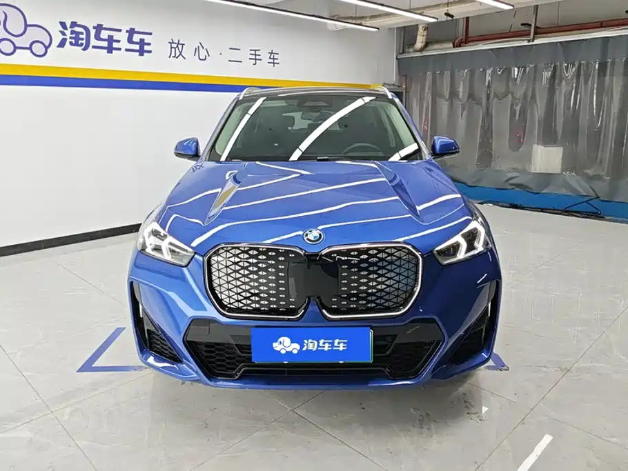 BMW iX1 — миниатюра 2