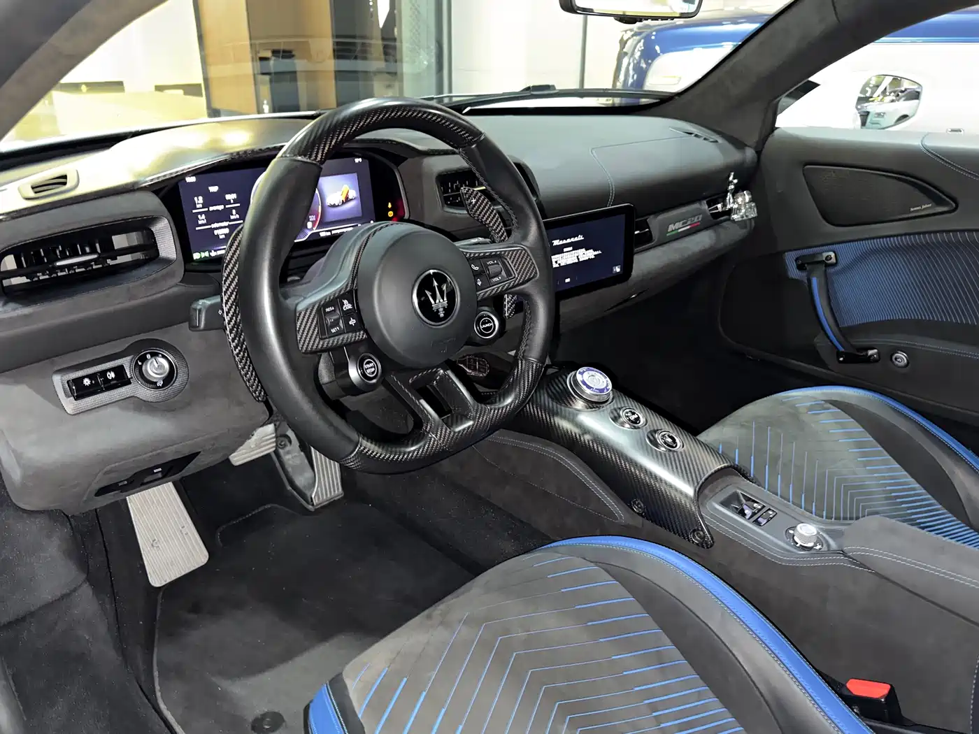Maserati MC20 2023 Белый из Китая
