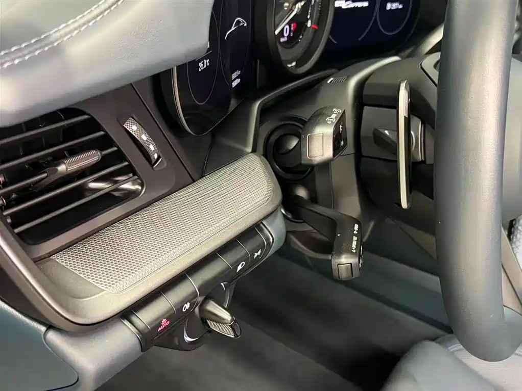 Porsche 911 — миниатюра 11