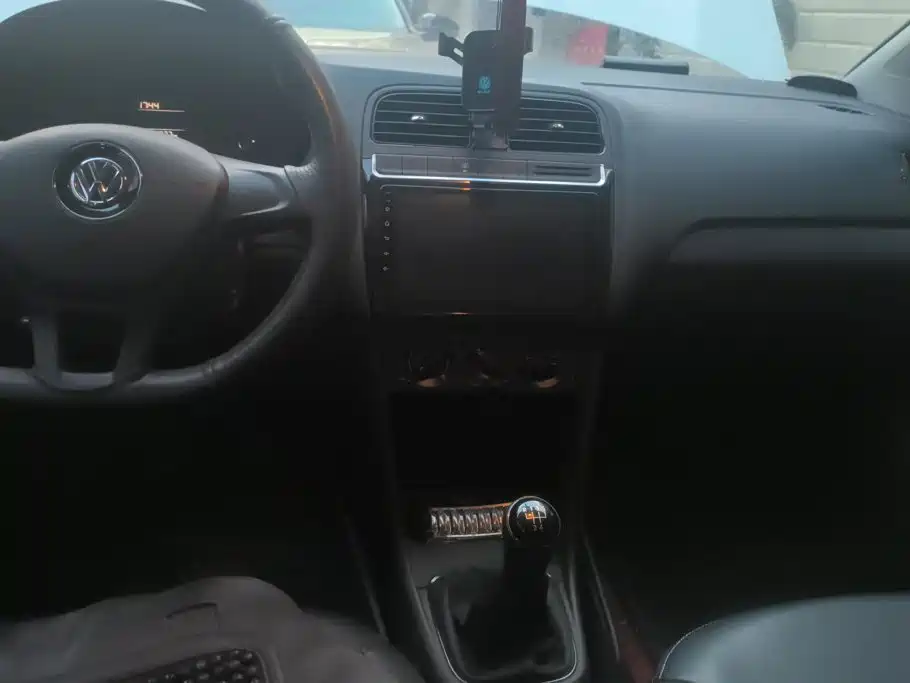 Volkswagen Polo — миниатюра 13