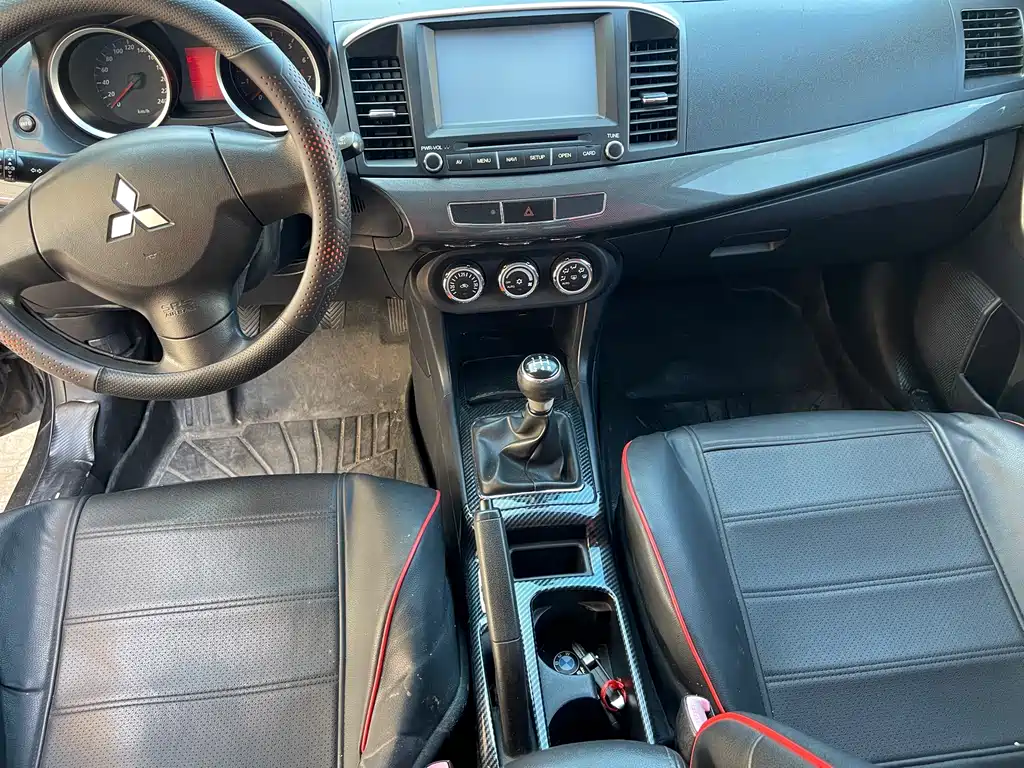 Mitsubishi Lancer EX — миниатюра 9
