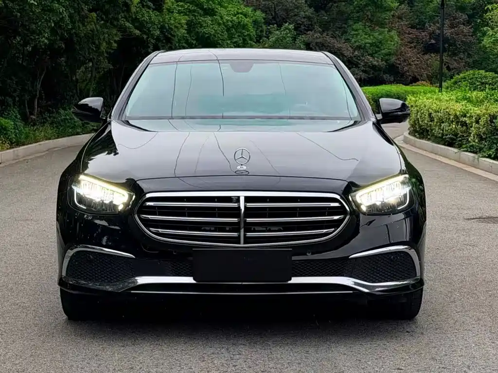 Mercedes-Benz E-Class E 2023 E 300 L Luxury