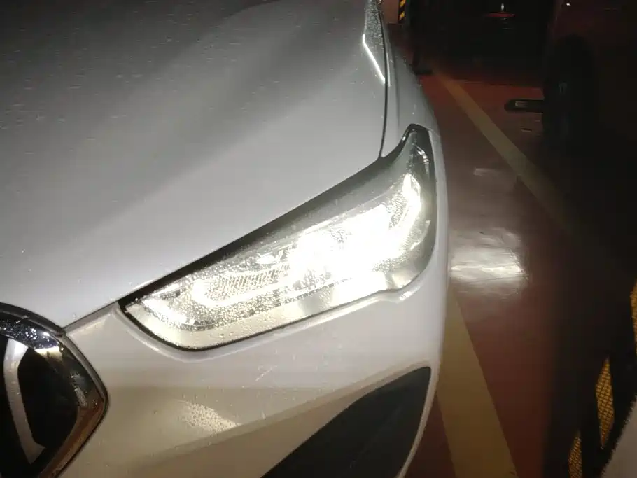 BMW X1 — миниатюра 5