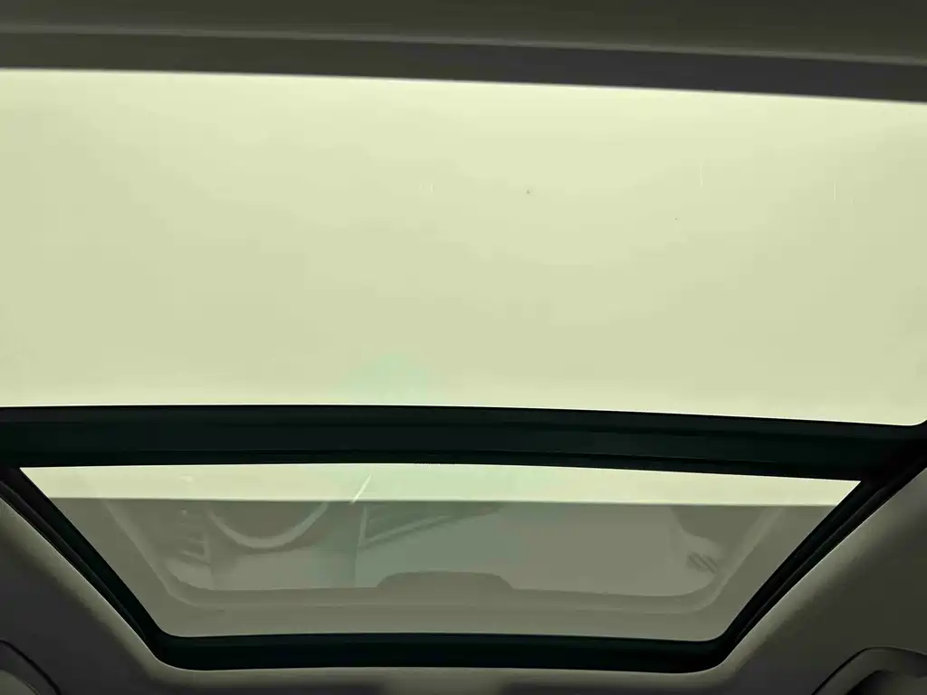 Audi Q3 — миниатюра 14