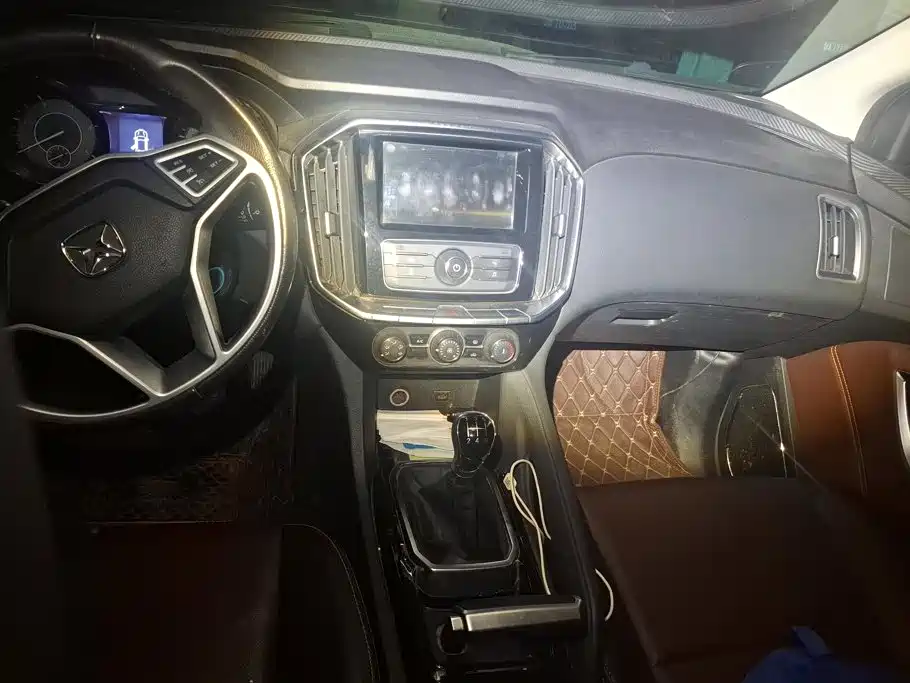 JMC Yusheng S350 — миниатюра 16
