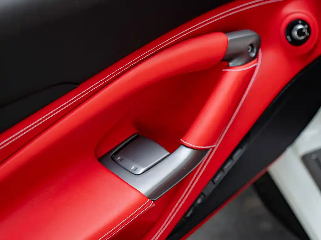 Ferrari F8 — миниатюра 16