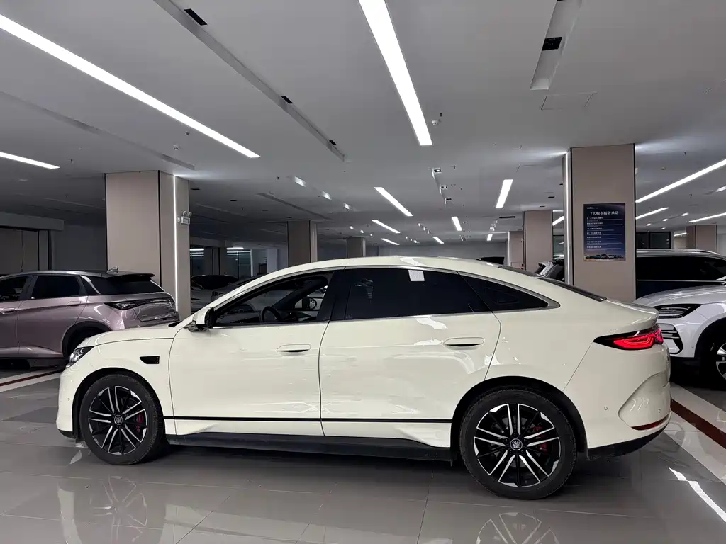 BYD Qin L — миниатюра 8