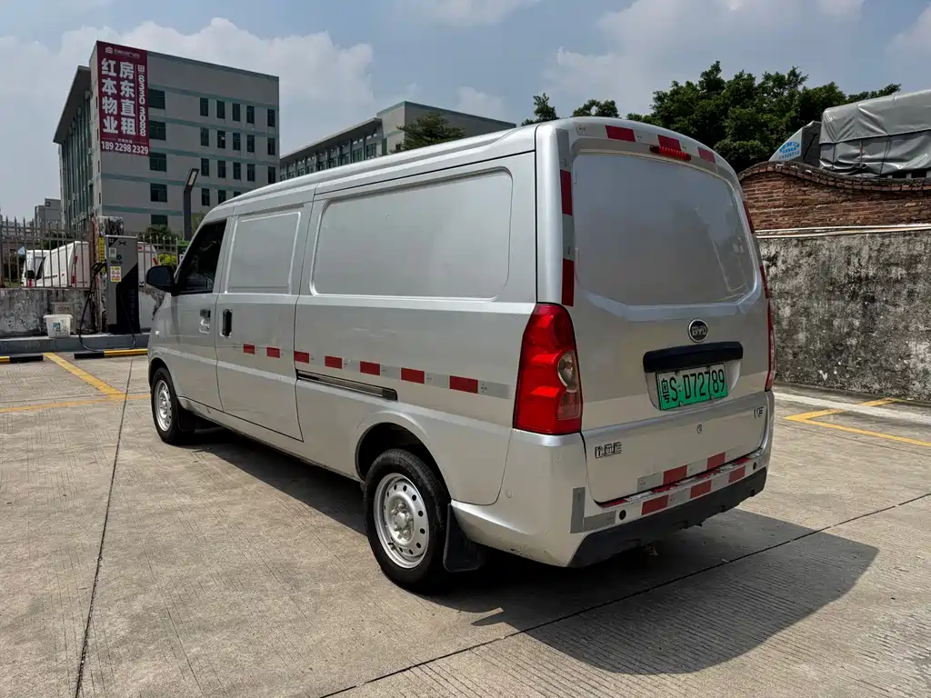 BYD 比亚迪V3 — миниатюра 5