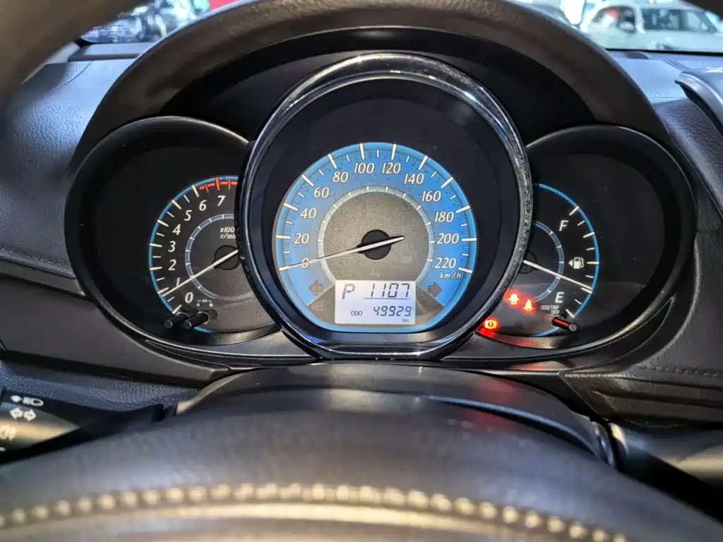 Toyota Yaris L — миниатюра 12