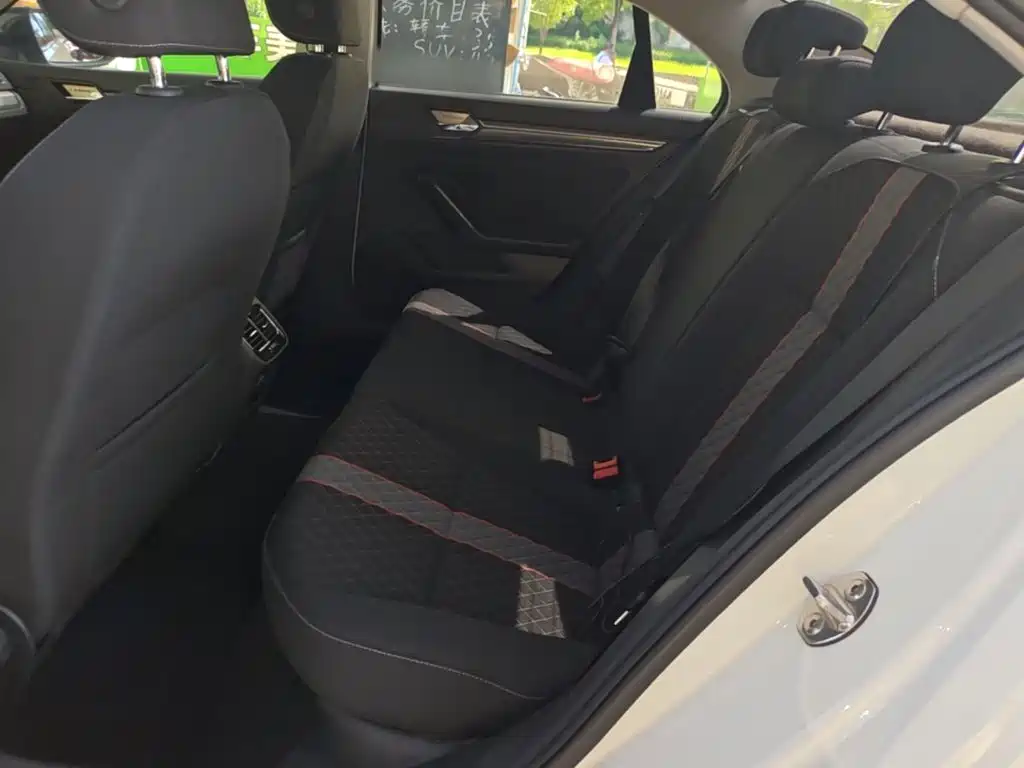 Volkswagen Lamando — миниатюра 17