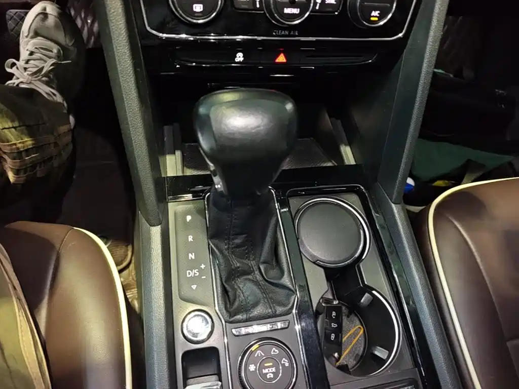 Volkswagen Teramont — миниатюра 14
