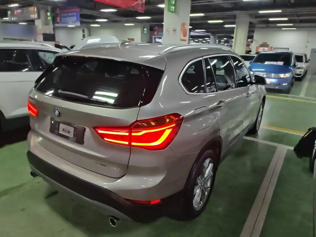 BMW X1 — миниатюра 7