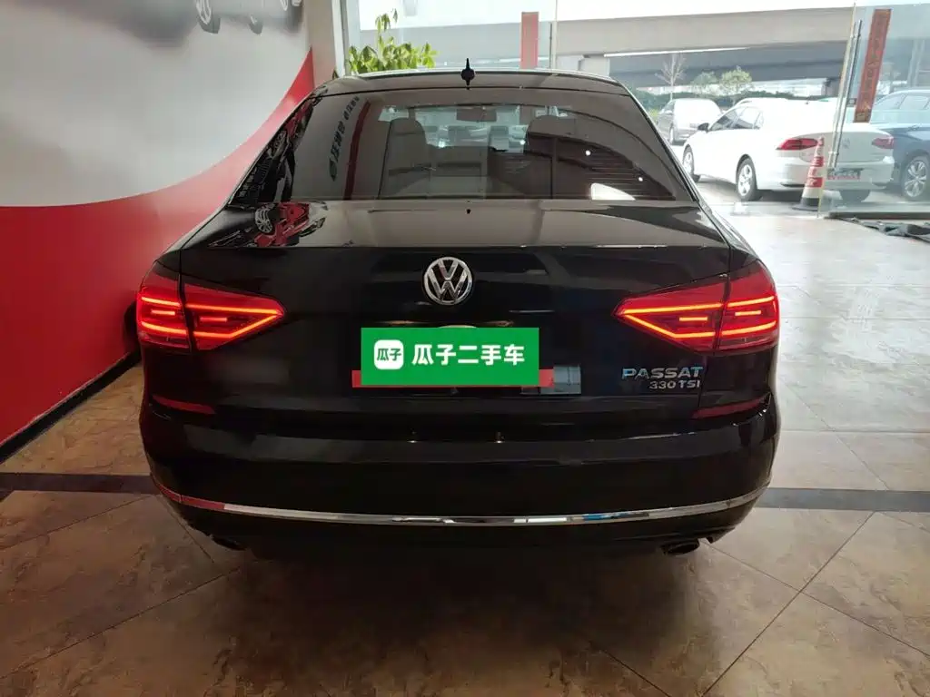 Volkswagen Passat — миниатюра 4