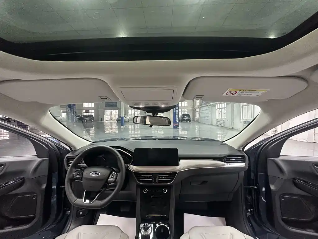 Ford Escape — миниатюра 7