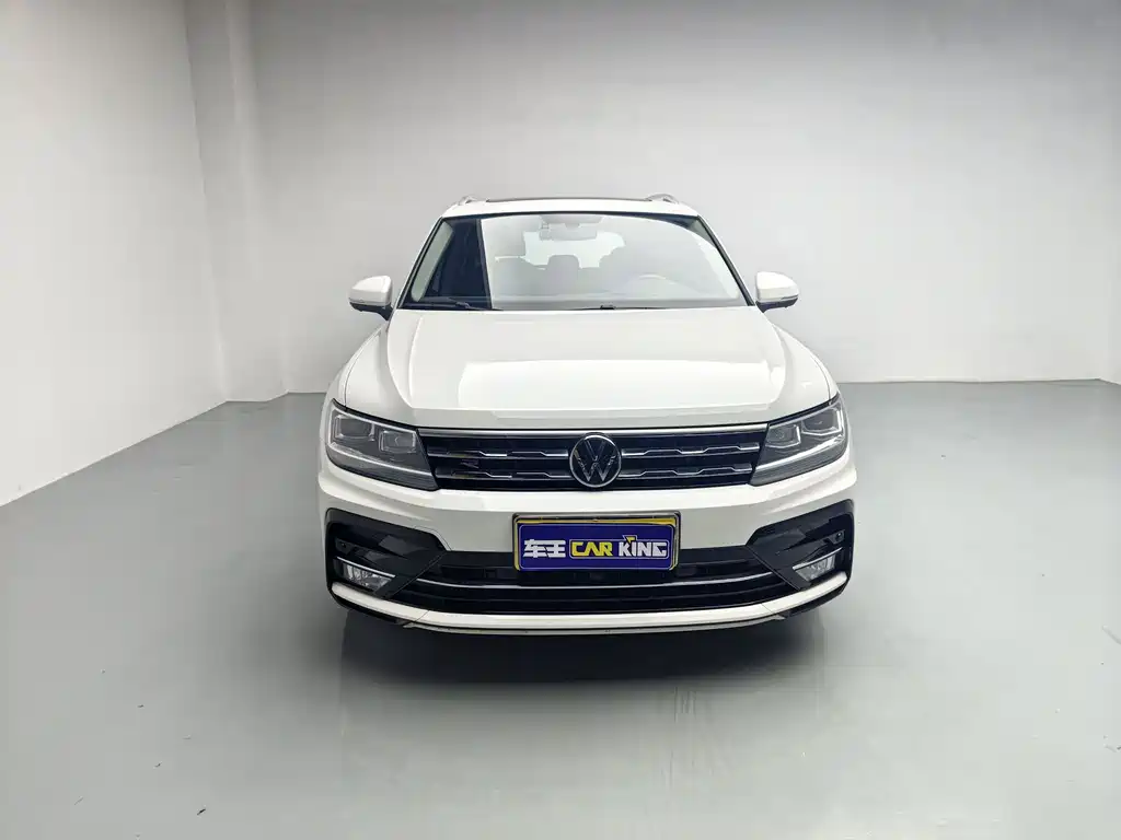 Volkswagen Tiguan L — миниатюра 14