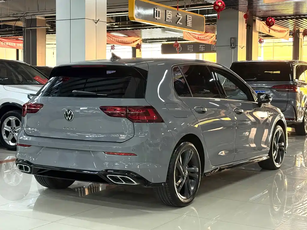 Volkswagen Golf — миниатюра 10