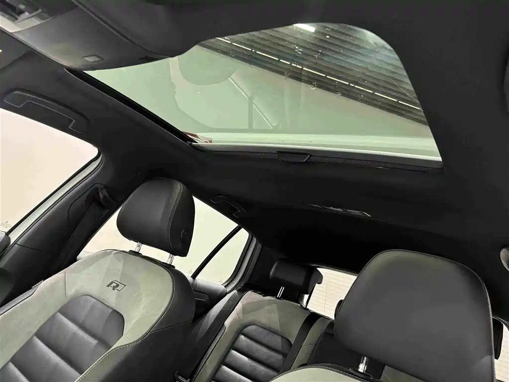 Volkswagen Golf — миниатюра 17
