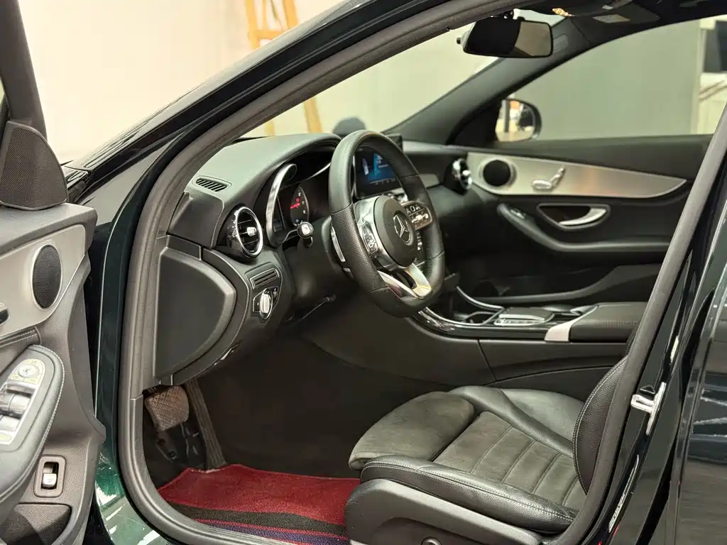 Mercedes-Benz C-Class — миниатюра 4