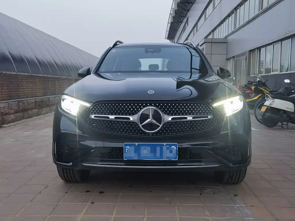 Mercedes-Benz GLC — миниатюра 2