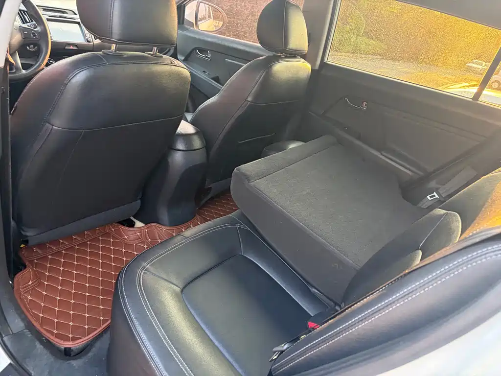 Kia Sportage — миниатюра 9